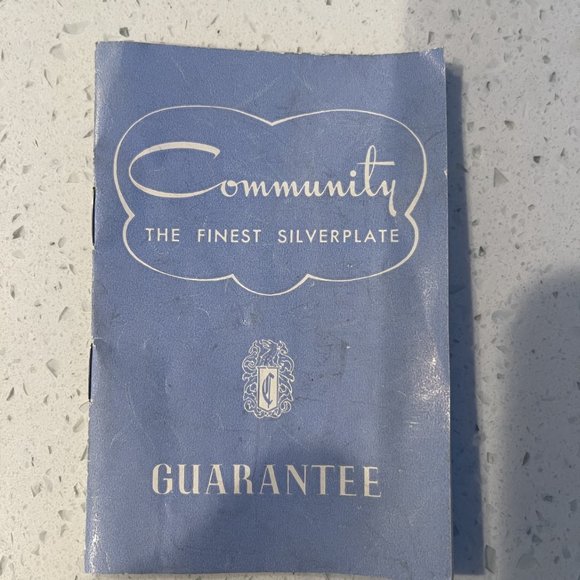 Vintage Set of 51 Oneida Community Silverplated Silverware - Picture 6 of 7